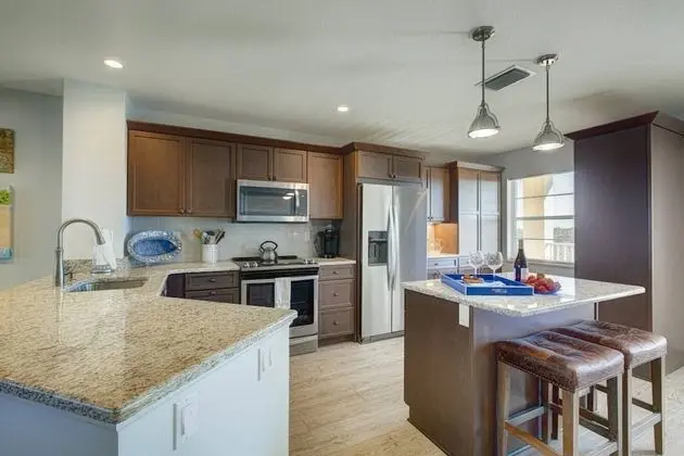Daire (Bay Tree Beach Side)