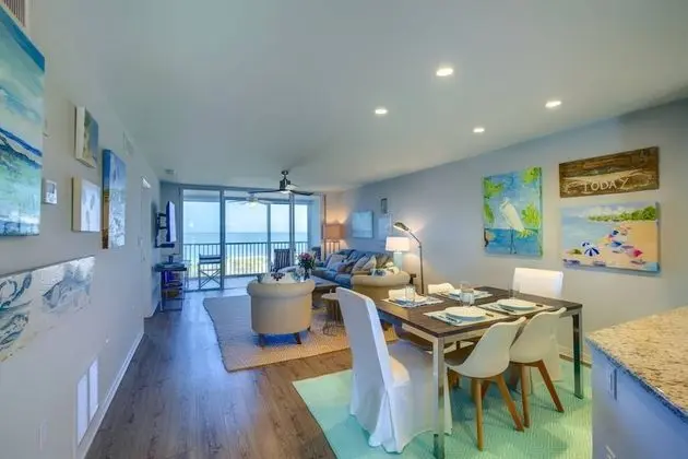 Daire (Bay Tree Beach Side)