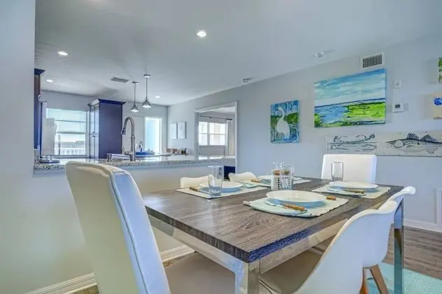 Daire (Bay Tree Beach Side)