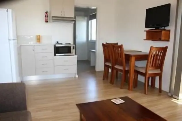 Deluxe Kulübe, 1 Yatak Odası, Banyolu/Duşlu (Per Night Stay Rate)