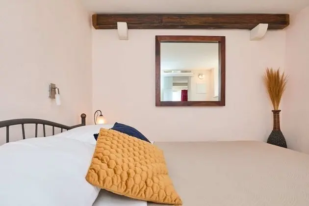 Ev (4 Bedrooms)