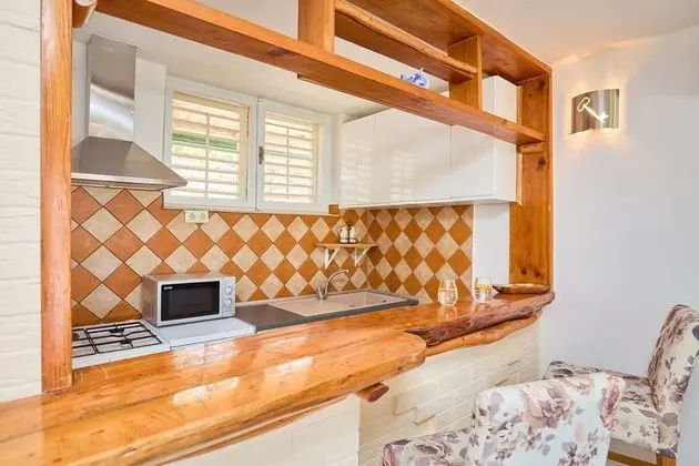Ev (4 Bedrooms)