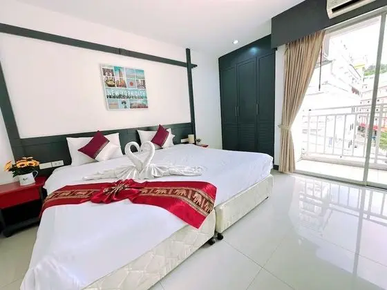 Deluxe Tek Büyük veya İki Ayrı Yataklı Oda, Balkon