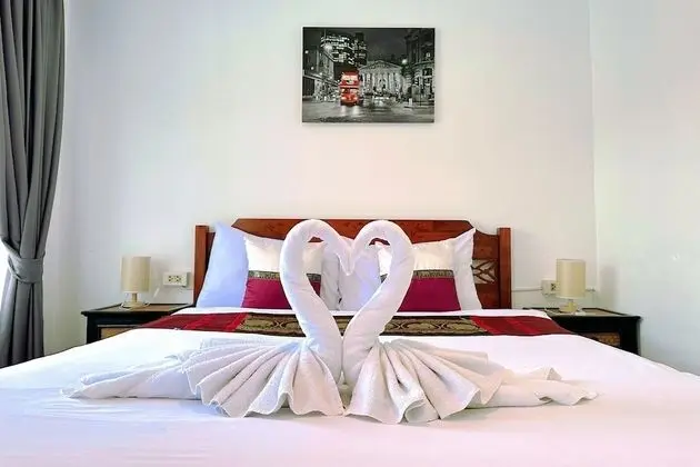 Premium Tek Büyük Yataklı Oda, Havuz Kullanımı