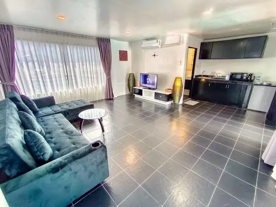 Premium Tek Büyük Yataklı Oda, Havuz Kullanımı