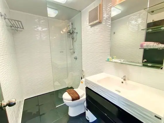 Premium Tek Büyük Yataklı Oda, Havuz Kullanımı