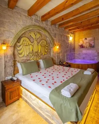 Deluxe Jakuzili Suite, Jakuzili