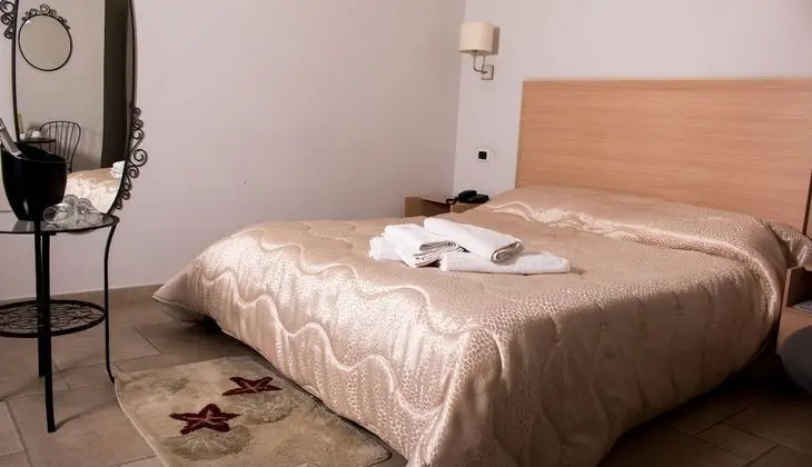 Tek Büyük veya İki Ayrı Yataklı Oda