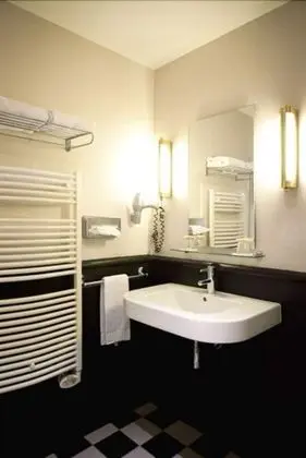 Traditional Tek Büyük Yataklı Oda, Avlu Manzaralı