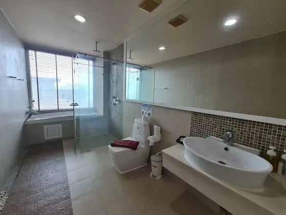 Süit, 3 Yatak Odası, Kısmi Deniz Manzaralı