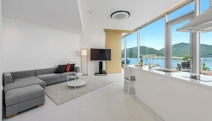 D Suite (Please contact the property when booked during 10 PM-8 AM)