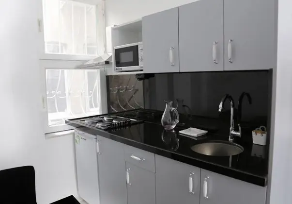 Suite, Manzarasız