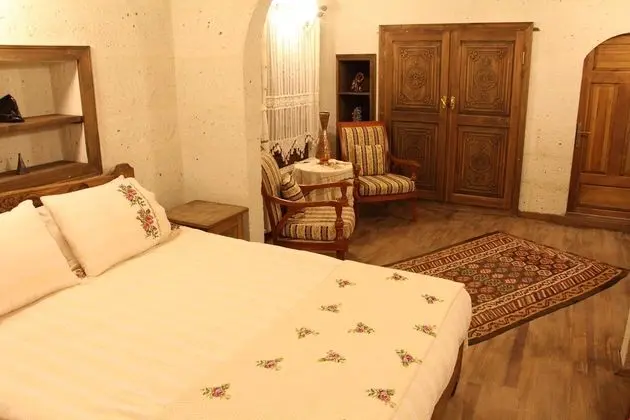 Aile Odası - Göl Manzaralı