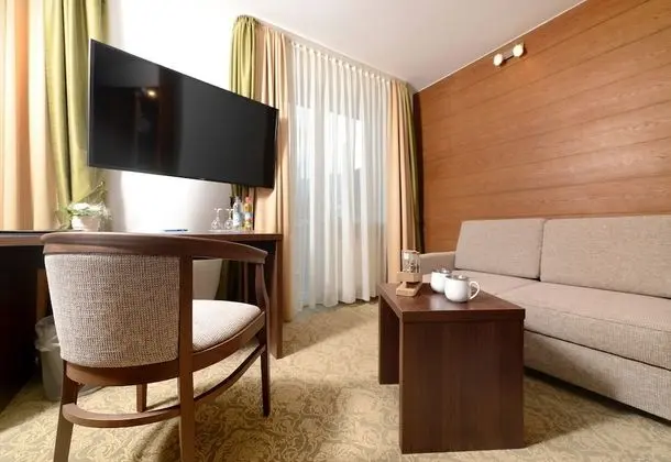 Tek Büyük Yataklı Oda, Balkon