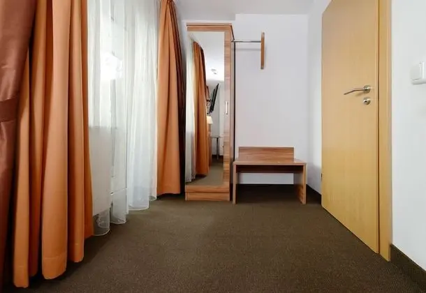 Tek Kişilik Oda