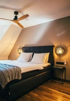 Tek Büyük Yataklı Oda (Maisonette)