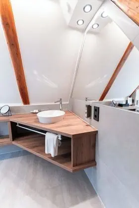 Tek Büyük Yataklı Oda (Maisonette)