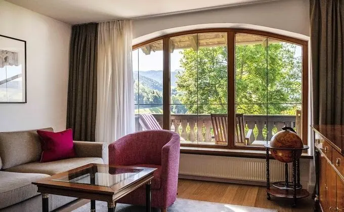 Deluxe Tek Büyük Yataklı Oda, Balkon, Dağ Manzaralı
