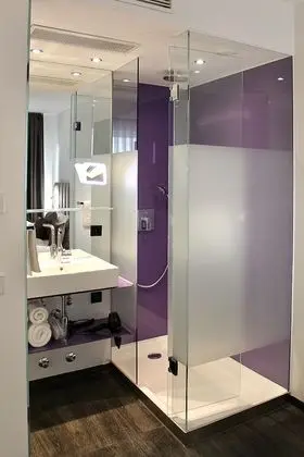 Comfort Tek Büyük veya İki Ayrı Yataklı Oda