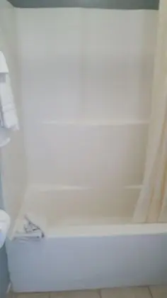Basic Tek Büyük Yataklı Oda