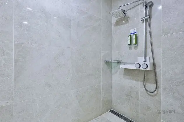 Executive Tek Büyük Yataklı Oda