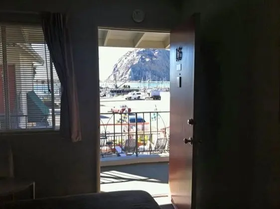 Standard Room, 1 King Bed, Bay View (Pet Friendly, Room 14 and 15)