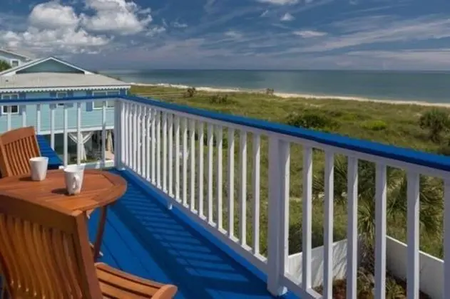 Oda (93 Lookout Suite at Vilano Beach)