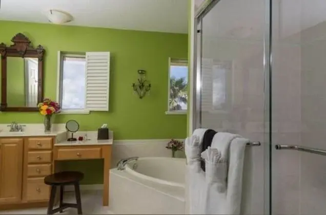Oda (93 Lookout Suite at Vilano Beach)