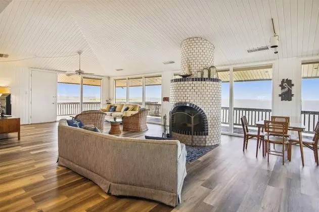 Ev, Birden Çok Yatak, Mutfak (Bayfront Retreat)