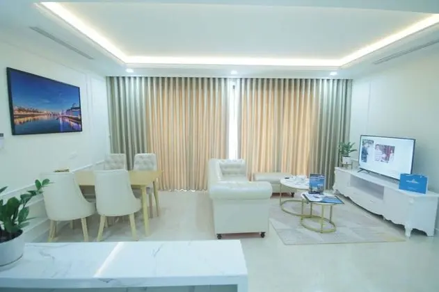 City Tek Büyük Yataklı Oda
