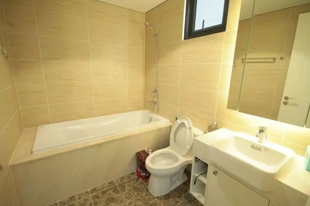 City Tek Büyük Yataklı Oda