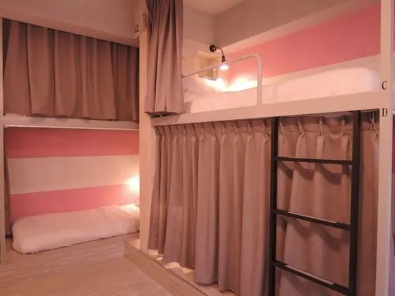 Comfort Ortak Ranzalı Oda, Sadece kadınlar için