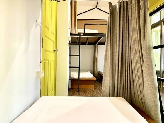 Comfort Ortak Ranzalı Oda, Sadece kadınlar için, Ortak Banyo, Denize Sıfır