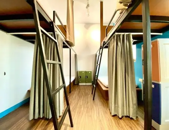 Comfort Ortak Ranzalı Oda, Sadece kadınlar için, Ortak Banyo, Denize Sıfır