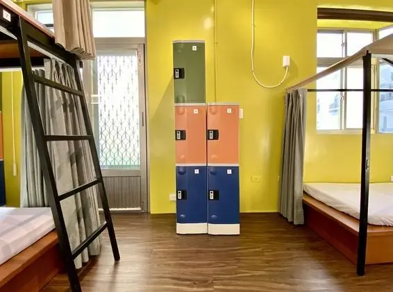 Gallery Ortak Ranzalı Oda, Sadece erkekler için, Ortak Banyo, Denize Sıfır