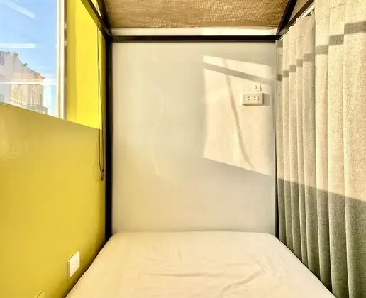 Gallery Ortak Ranzalı Oda, Sadece erkekler için, Ortak Banyo, Denize Sıfır