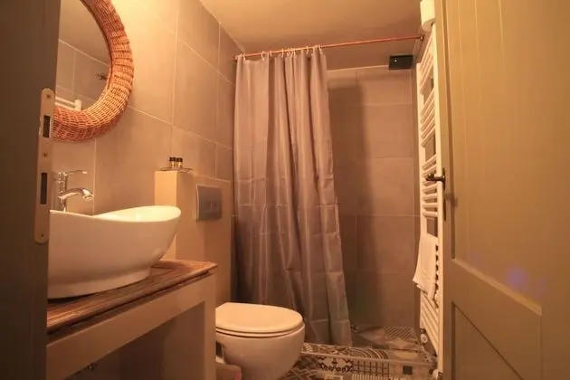 R2 Traditional Double Room, Garden Area
