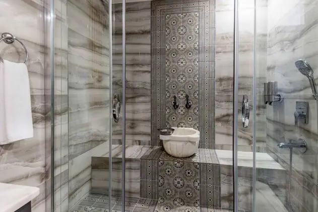 Tek Yatak Odali Luxury Daire Türk Hamamlı