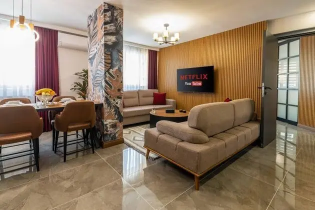 Tek Yatak Odali Luxury Daire Türk Hamamlı