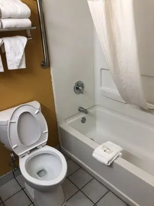 Oda, 1 En Büyük (King) Boy Yatak, Sigara İçilmez