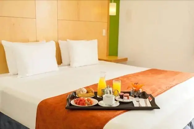 Oda, 1 En Büyük (King) Boy Yatak, Sigara İçilmez