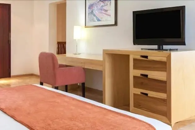 Oda, 1 En Büyük (King) Boy Yatak, Sigara İçilmez