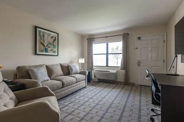 Süit, 1 En Büyük (King) Boy Yatak, Sigara İçilmez (One-Bedroom)