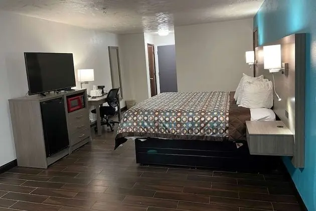 Oda, 1 En Büyük (King) Boy Yatak, Sigara İçilmez (Dog Friendly)