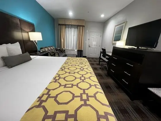 Oda, 1 En Büyük (King) Boy Yatak, Sigara İçilmez