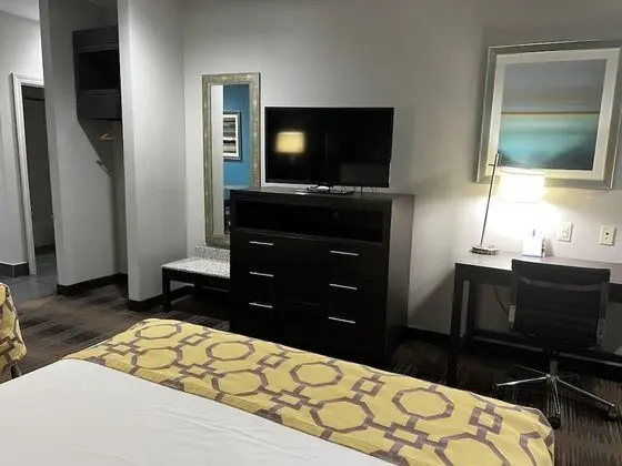 Oda, 2 Büyük (Queen) Boy Yatak, Sigara İçilmez