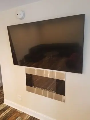 Oda, 1 En Büyük (King) Boy Yatak, Sigara İçilmez (One-Bedroom, Efficiency)