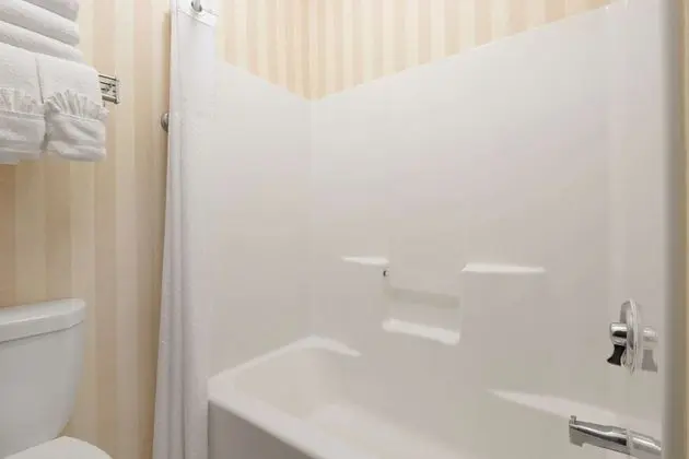 Oda, 1 En Büyük (King) Boy Yatak, Sigara İçilmez, Dağ Manzaralı