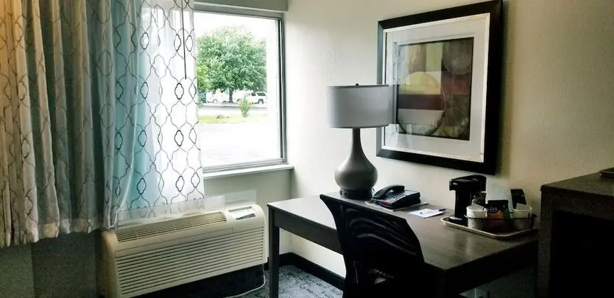 Oda, 1 En Büyük (King) Boy Yatak, Sigara İçilmez (Modern Room)