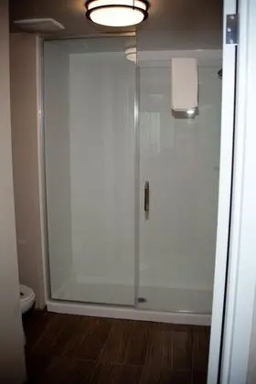 Oda, 1 En Büyük (King) Boy Yatak, Sigara İçilmez